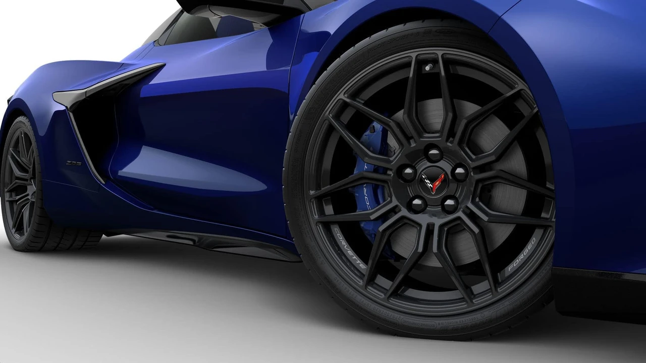 2027 Chevrolet Corvette C8 Z06 - Image 6 of 11
