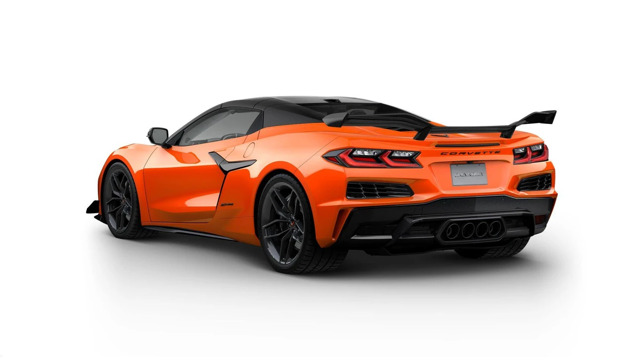 2027 Chevrolet Corvette C8 Grand Sport - Image 3 of 11