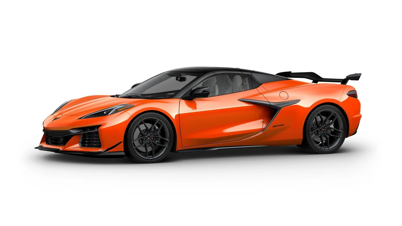 2027 Chevrolet Corvette C8 Grand Sport - Image 2 of 11