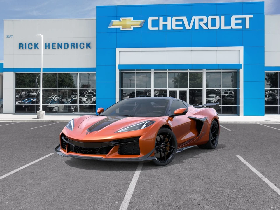 2027 Chevrolet Corvette C8 Z06 - Image 10 of 31