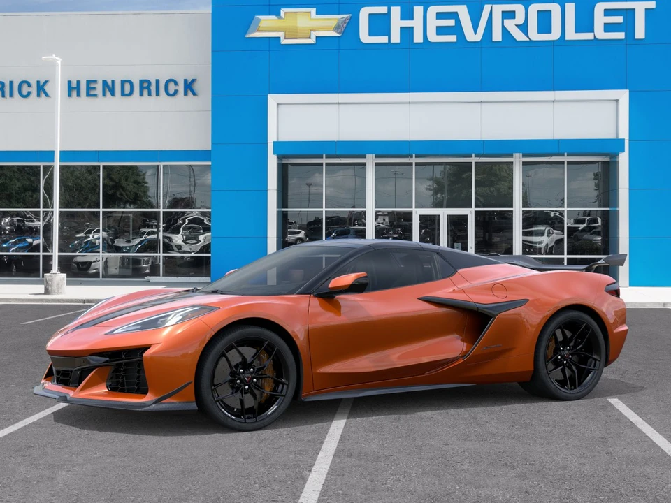 2027 Chevrolet Corvette C8 Z06 - Image 29 of 31