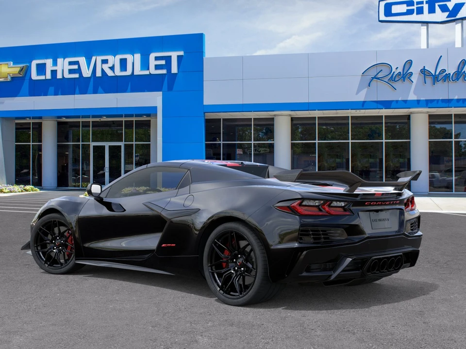 2027 Chevrolet Corvette C8 Z06 - Image 29 of 31