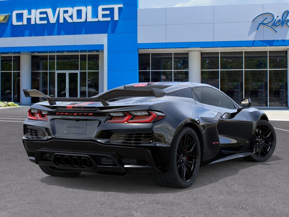 2027 Chevrolet Corvette C8 Z06 - Image 30 of 31