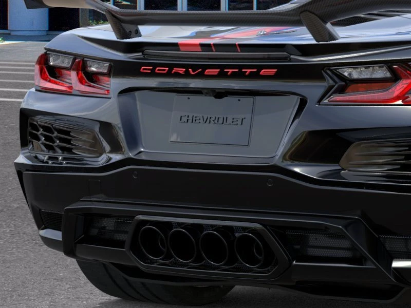 2027 Chevrolet Corvette C8 Z06 - Image 16 of 31