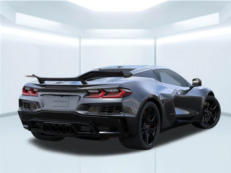 2027 Chevrolet Corvette C8 Grand Sport - Image 6 of 31