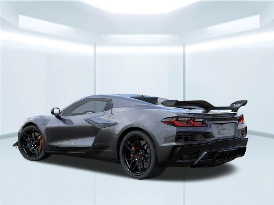 2027 Chevrolet Corvette C8 Grand Sport - Image 5 of 31
