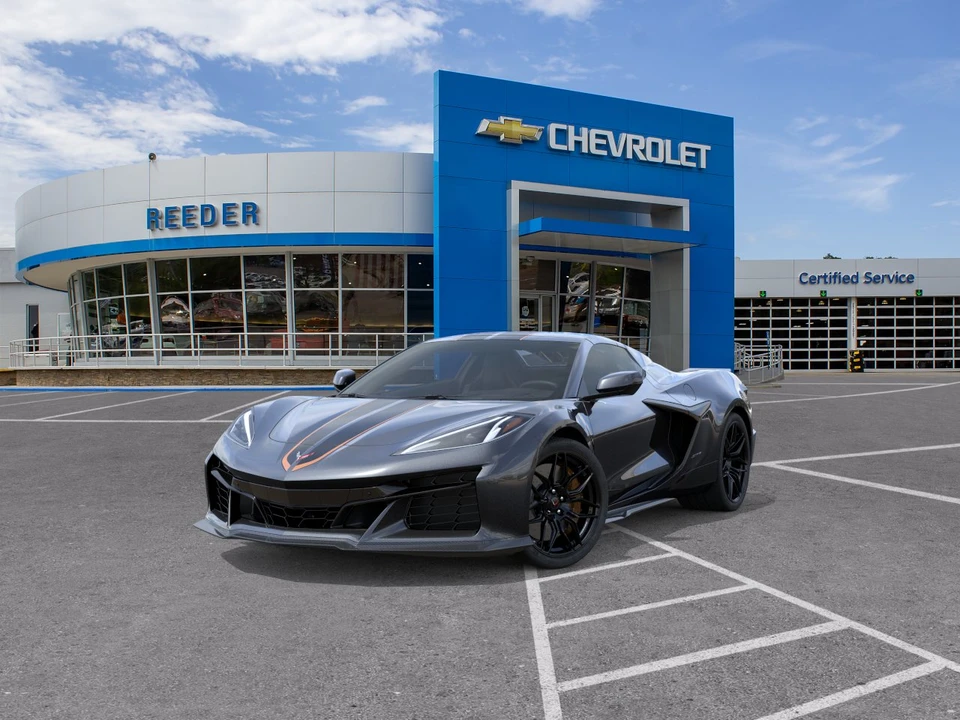 2027 Chevrolet Corvette C8 Z06 - Image 8 of 24