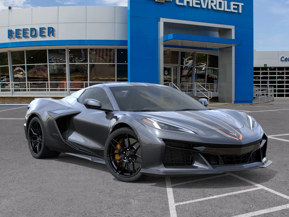 2027 Chevrolet Corvette C8 Z06 - Image 7 of 24
