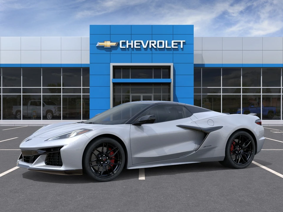2027 Chevrolet Corvette C8 Z06 - Image 27 of 31