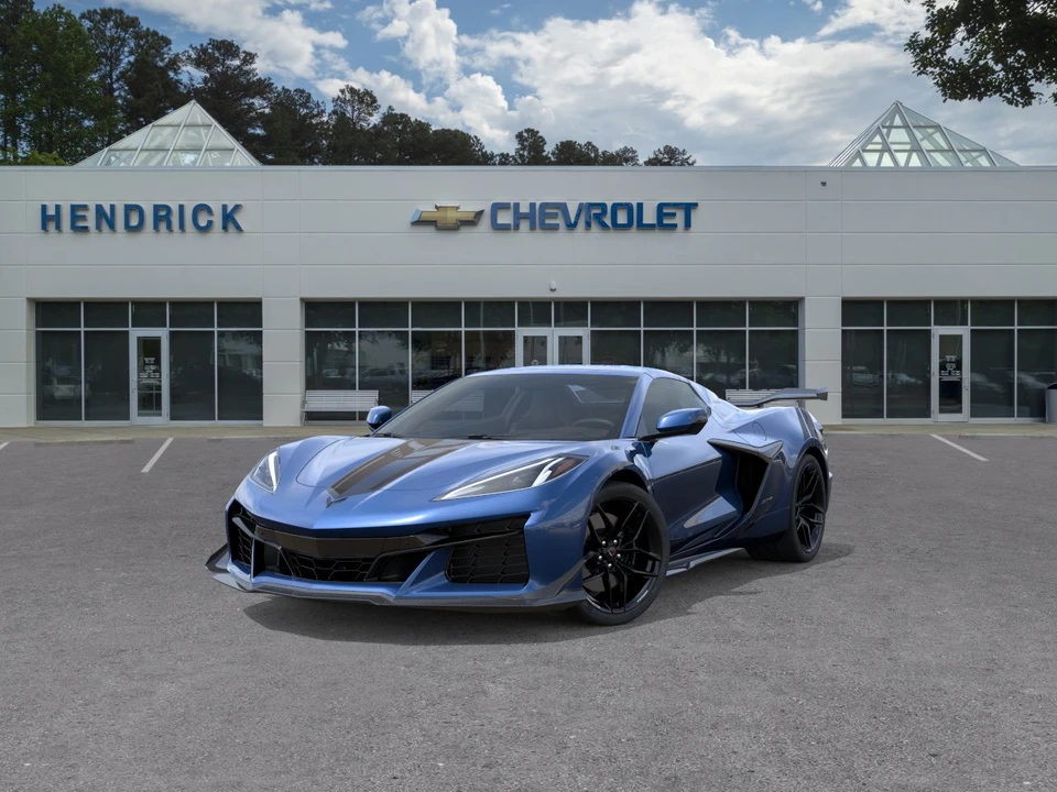 2027 Chevrolet Corvette C8 Z06 - Image 7 of 31