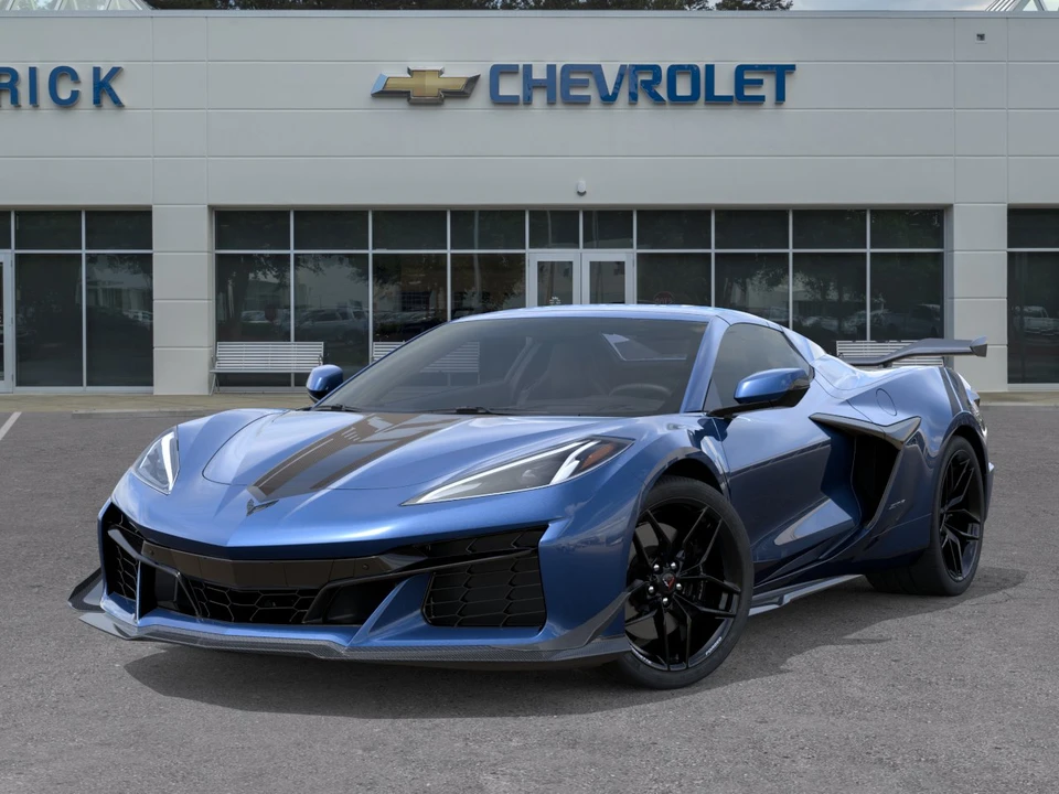 2027 Chevrolet Corvette C8 Z06 - Image 5 of 31