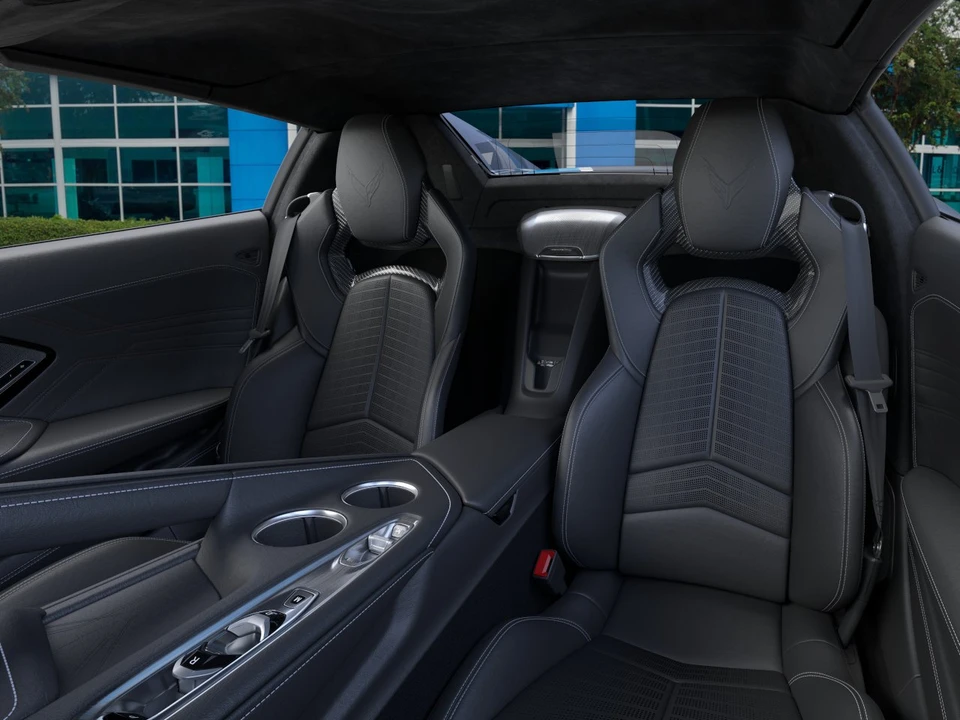 2027 Chevrolet Corvette C8 Z06 - Image 16 of 31