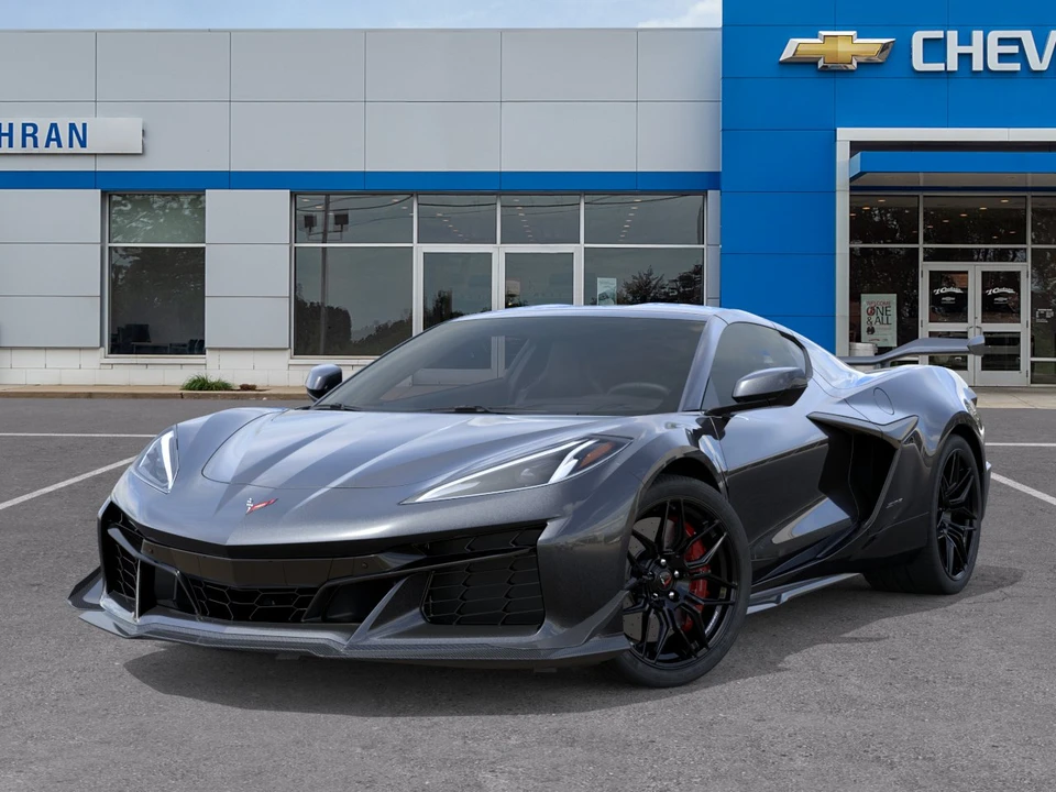 2027 Chevrolet Corvette C8 Z06 - Image 6 of 31