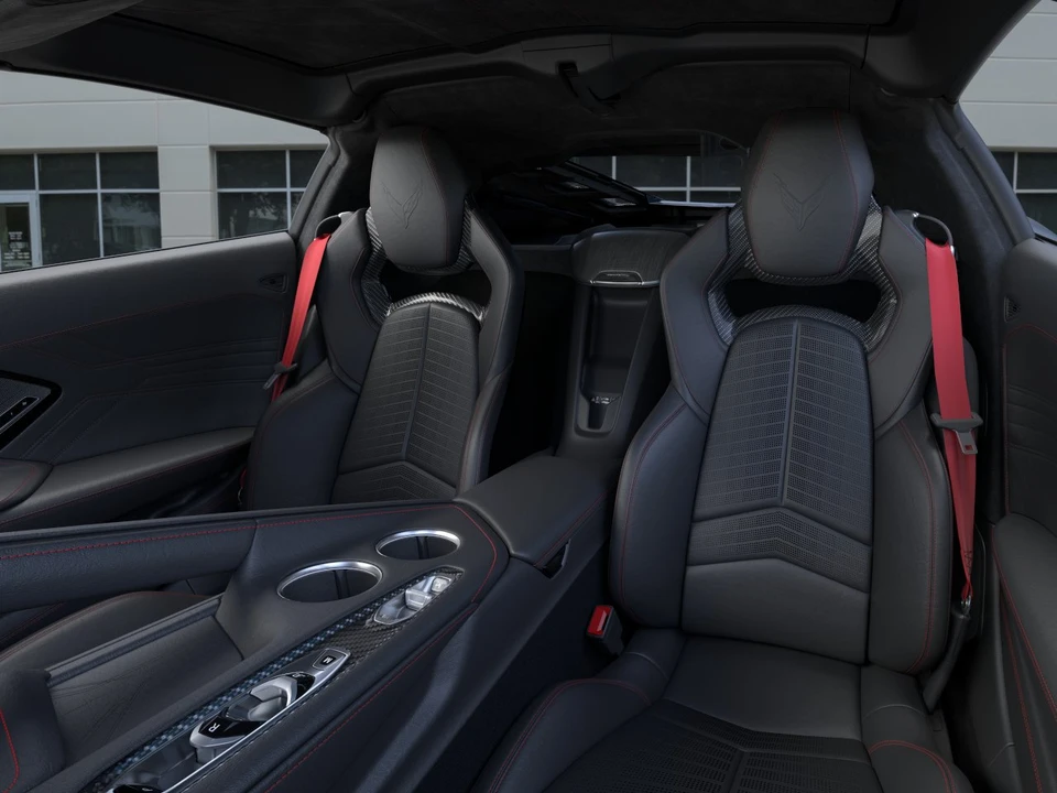 2027 Chevrolet Corvette C8 Z06 - Image 15 of 31
