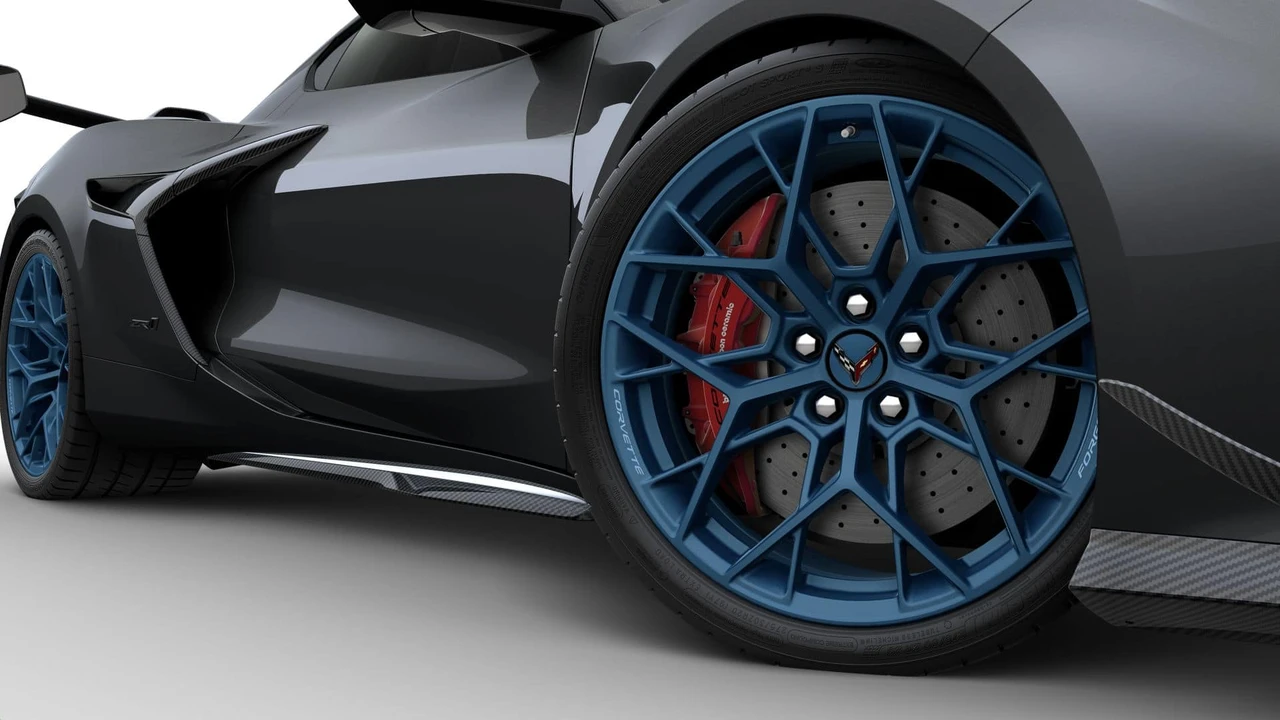 2027 Chevrolet Corvette C8 ZR1 - Image 7 of 12