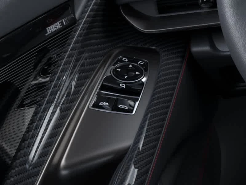 2027 Chevrolet Corvette C8 ZR1 - Image 22 of 31