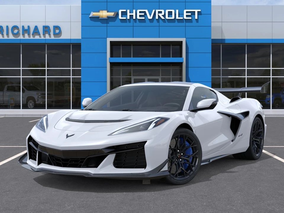 2027 Chevrolet Corvette C8 ZR1 - Image 6 of 31