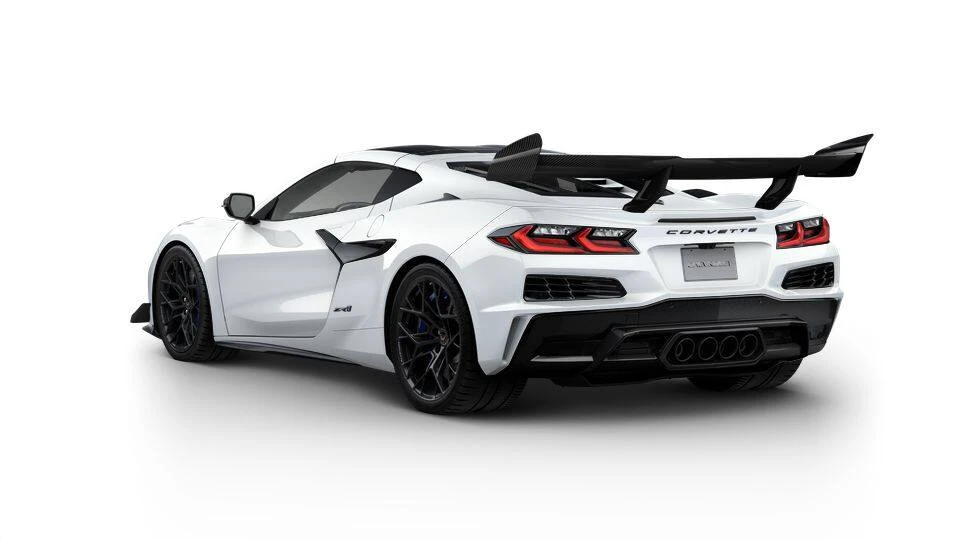 2027 Chevrolet Corvette C8 ZR1 - Image 29 of 31