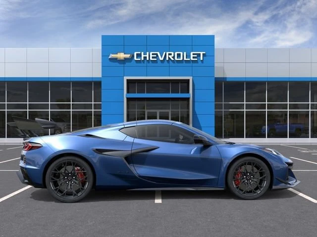 2027 Chevrolet Corvette C8 ZR1 - Image 6 of 31