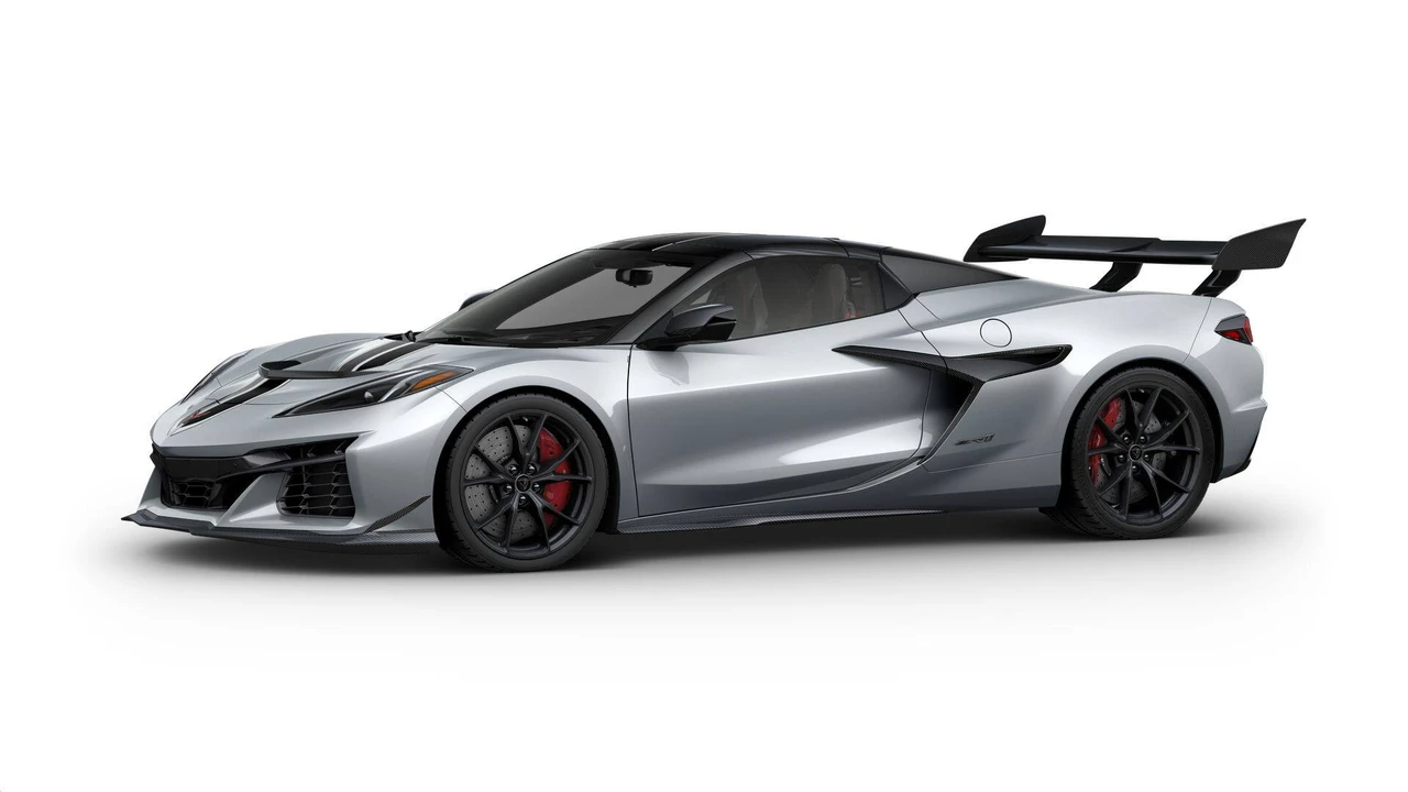 2027 Chevrolet Corvette C8 ZR1 - Image 2 of 11