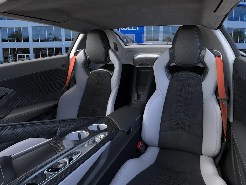 2027 Chevrolet Corvette C8 ZR1 - Image 16 of 31