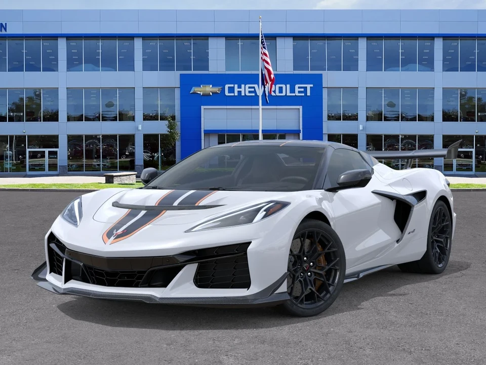 2027 Chevrolet Corvette C8 ZR1 - Image 6 of 31