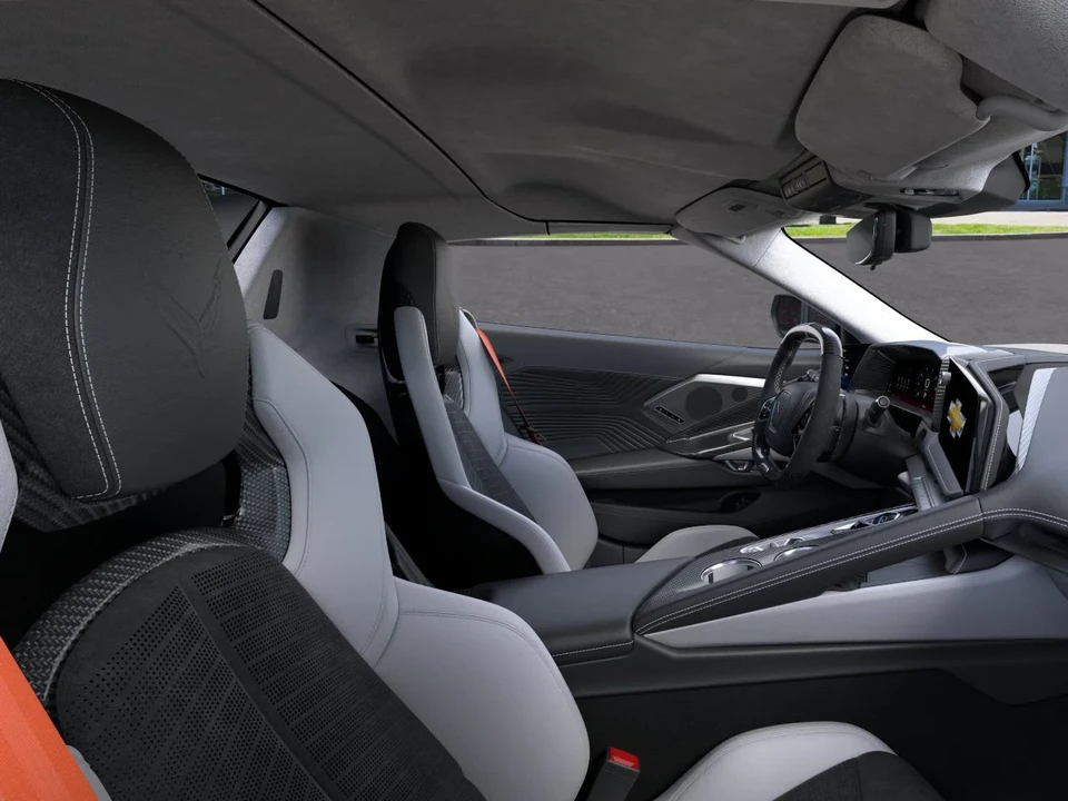 2027 Chevrolet Corvette C8 ZR1 - Image 17 of 31