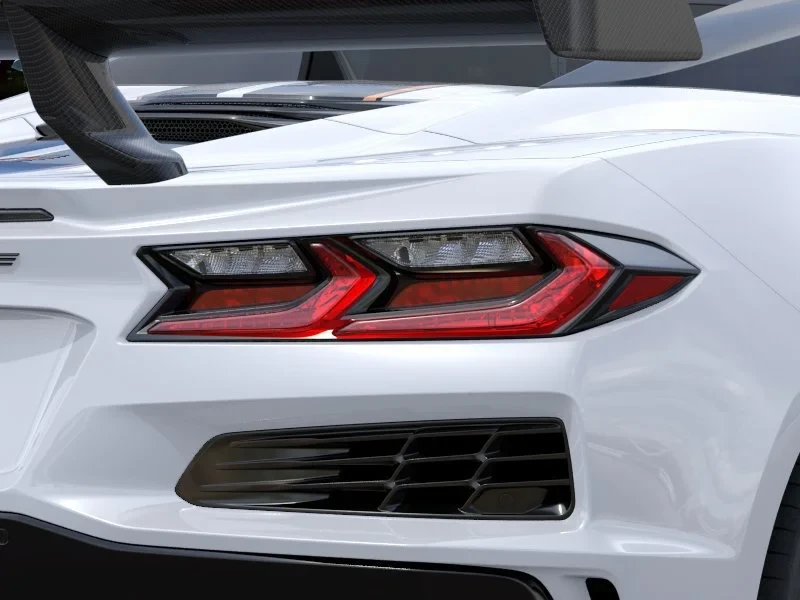 2027 Chevrolet Corvette C8 ZR1 - Image 11 of 31