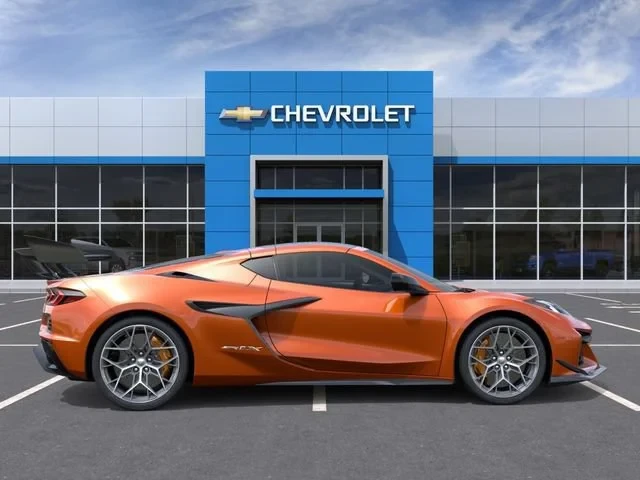 2027 Chevrolet Corvette C8 ZR1X - Image 5 of 31