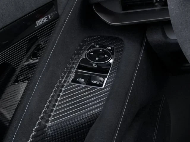 2027 Chevrolet Corvette C8 ZR1X - Image 22 of 31
