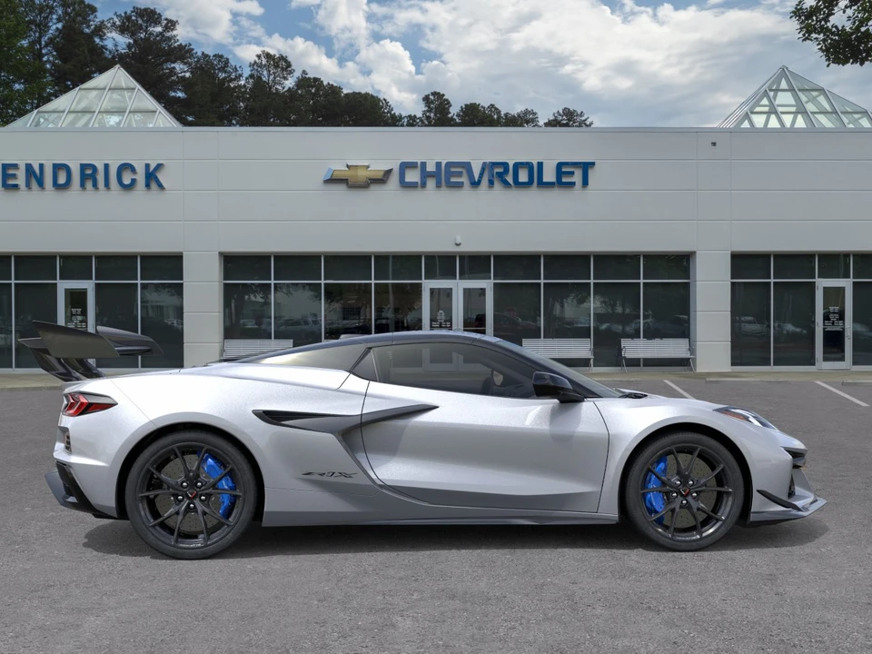 2027 Chevrolet Corvette C8 ZR1X - Image 4 of 31