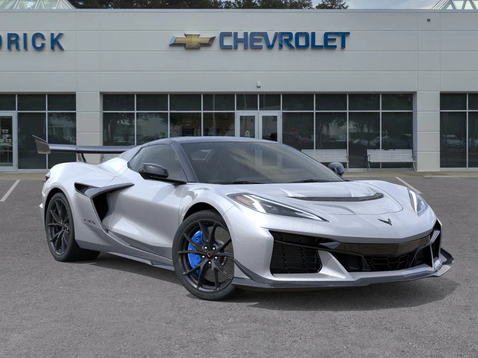 2027 Chevrolet Corvette C8 ZR1X - Image 6 of 31