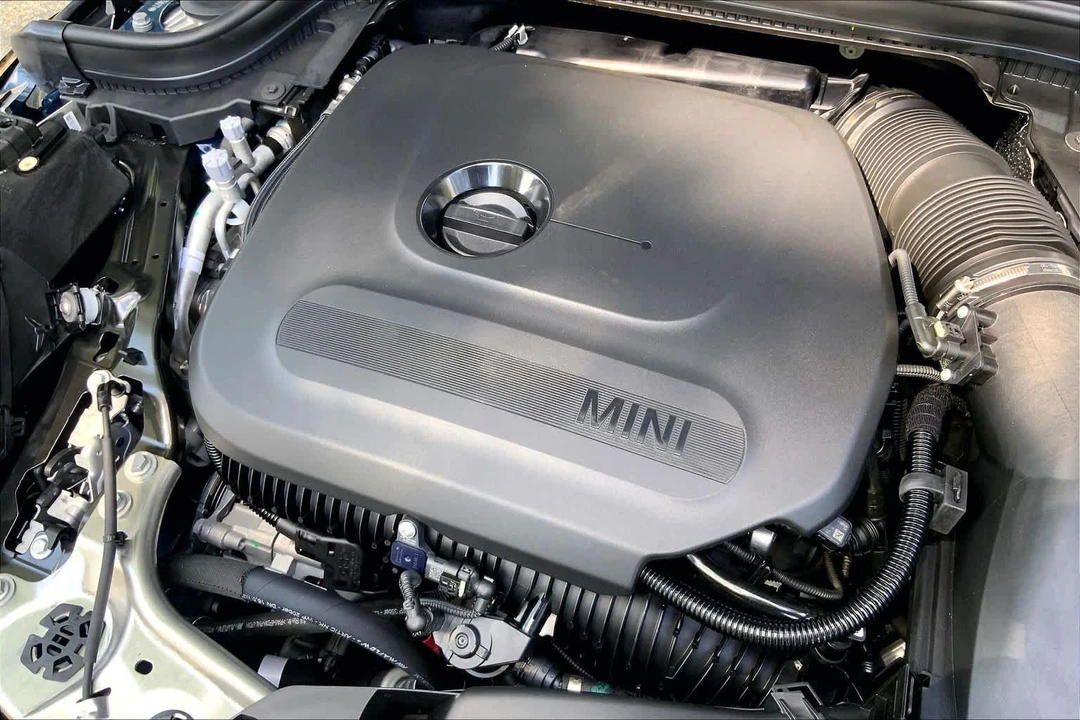 2027 Mini Mini 4th Gen - Image 17 of 19