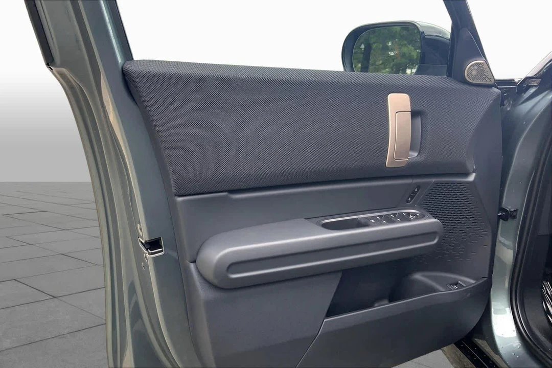 2027 Mini Countryman 3rd Gen - Image 10 of 19