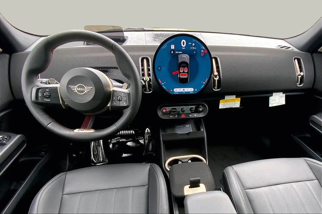 2027 Mini Countryman 3rd Gen - Image 5 of 19