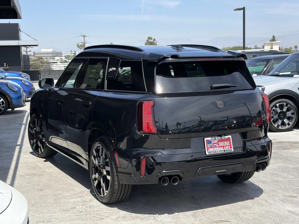 2027 Mini Countryman 3rd Gen - Image 2 of 22