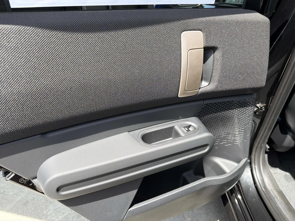 2027 Mini Countryman 3rd Gen - Image 7 of 22