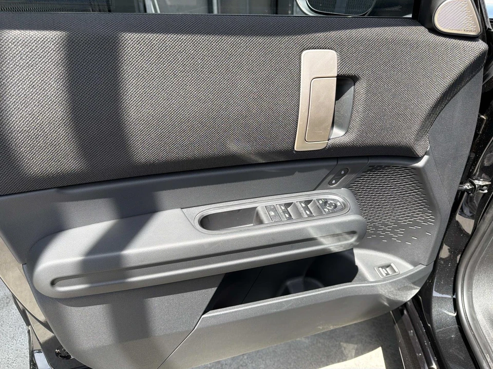 2027 Mini Countryman 3rd Gen - Image 11 of 22