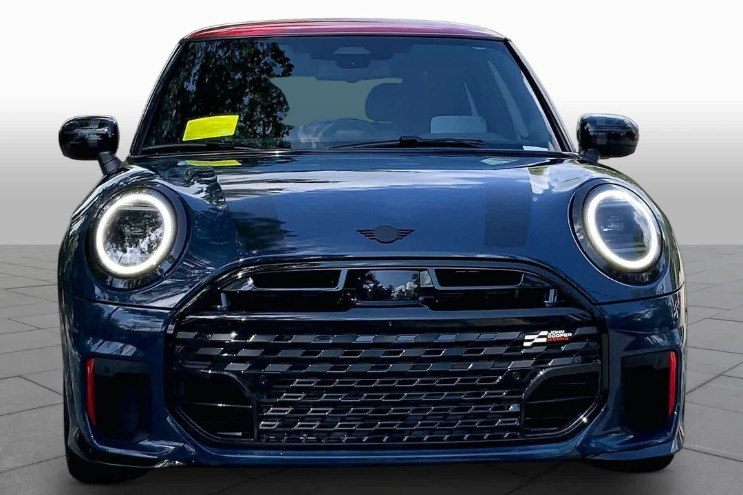 2027 Mini Mini 4th Gen - Image 3 of 19
