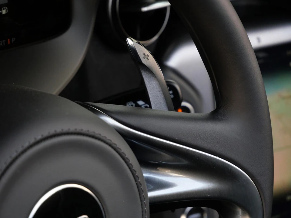 2027 McLaren 750S Spider - Image 12 of 27