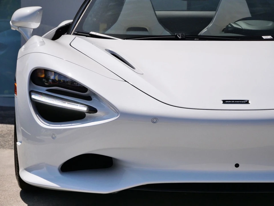2027 McLaren 750S Spider - Image 6 of 25