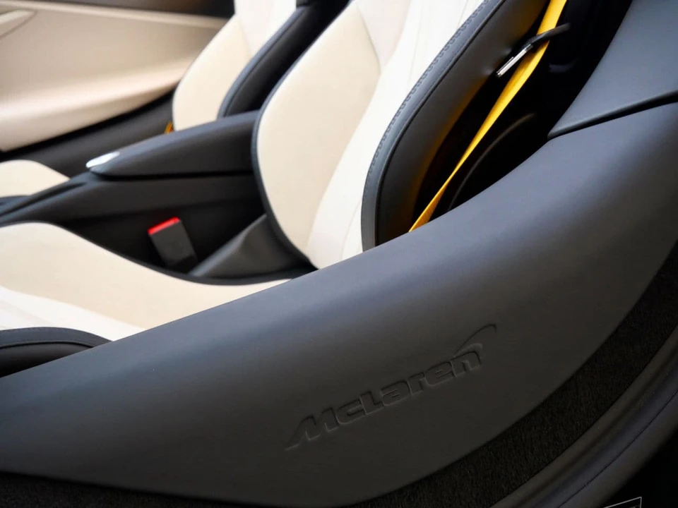 2027 McLaren 750S Spider - Image 20 of 25