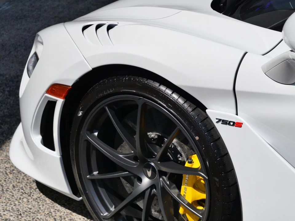 2027 McLaren 750S Spider - Image 13 of 25
