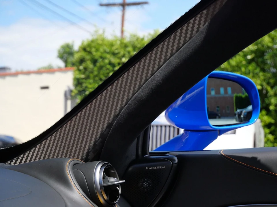 2027 McLaren 750S Spider - Image 13 of 28
