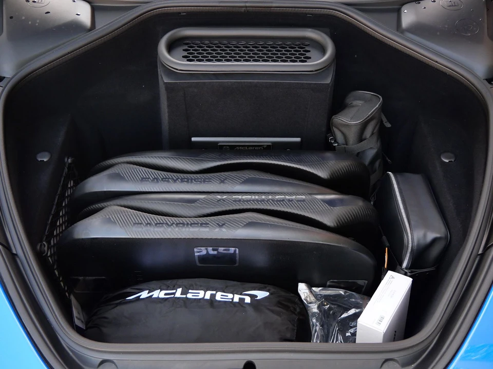 2027 McLaren 750S Spider - Image 25 of 28
