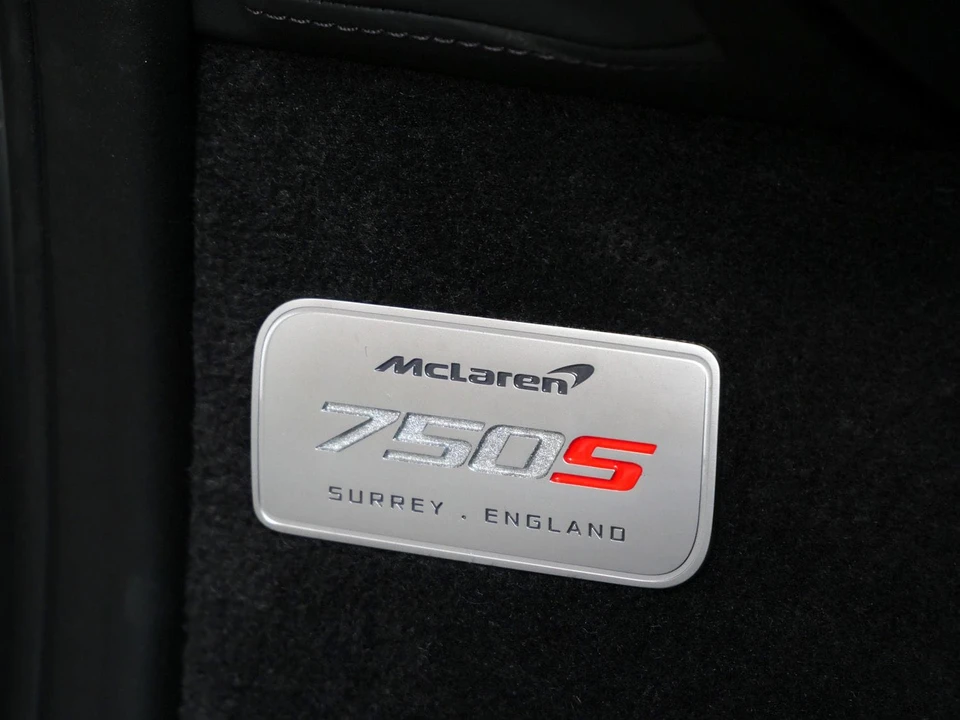2027 McLaren 750S Spider - Image 26 of 28