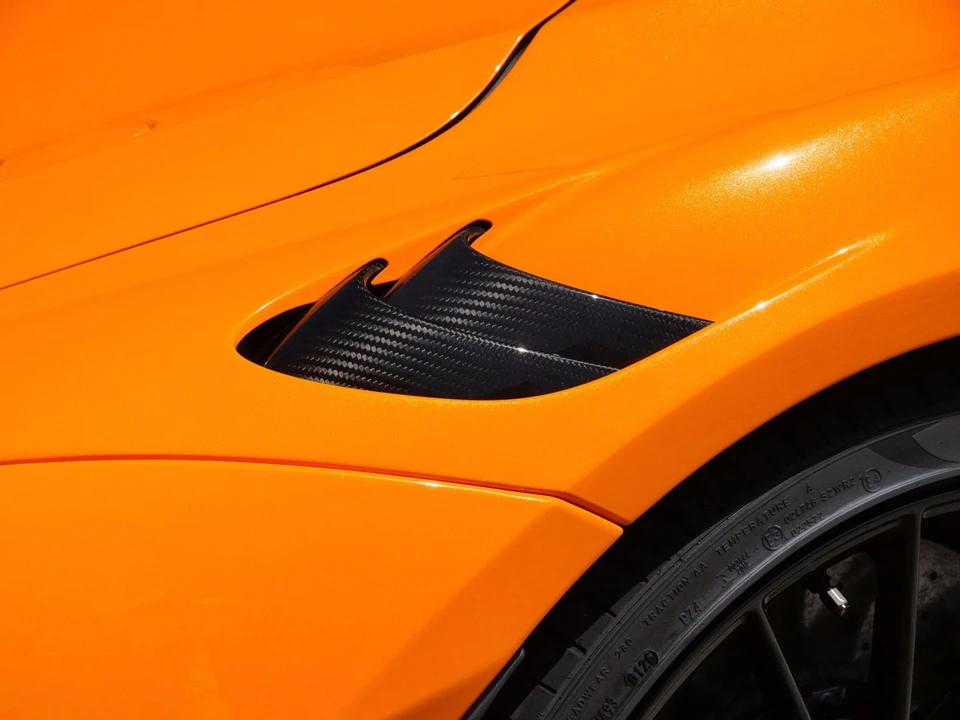 2027 McLaren 750S Spider - Image 14 of 29