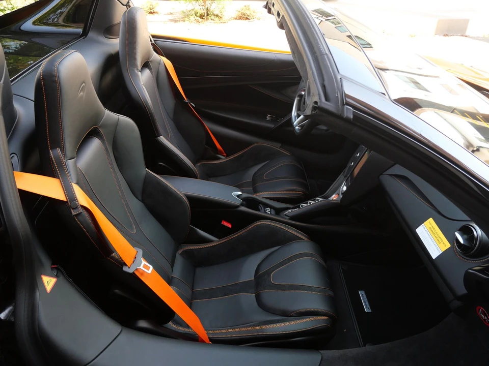 2027 McLaren 750S Spider - Image 10 of 29
