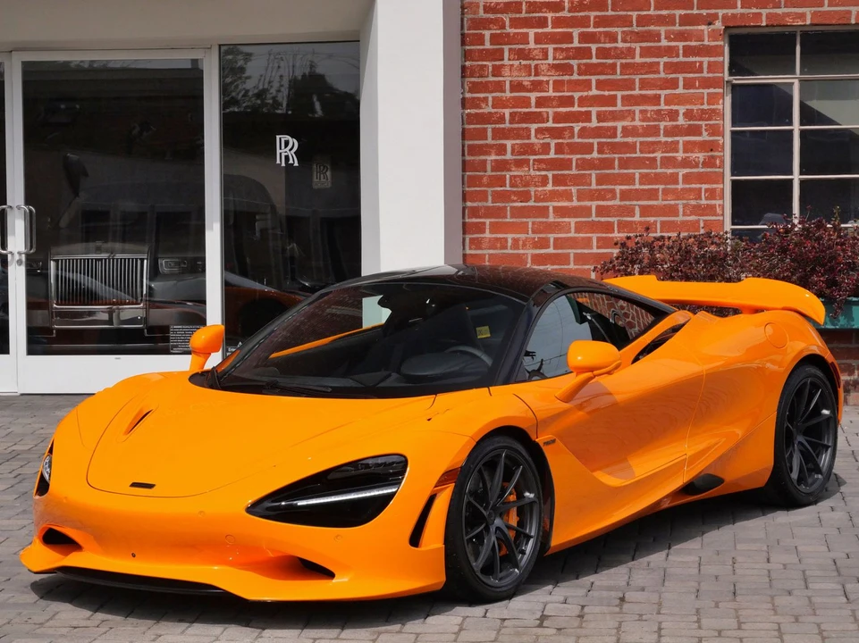 2027 McLaren 750S Coupe - Image 13 of 26