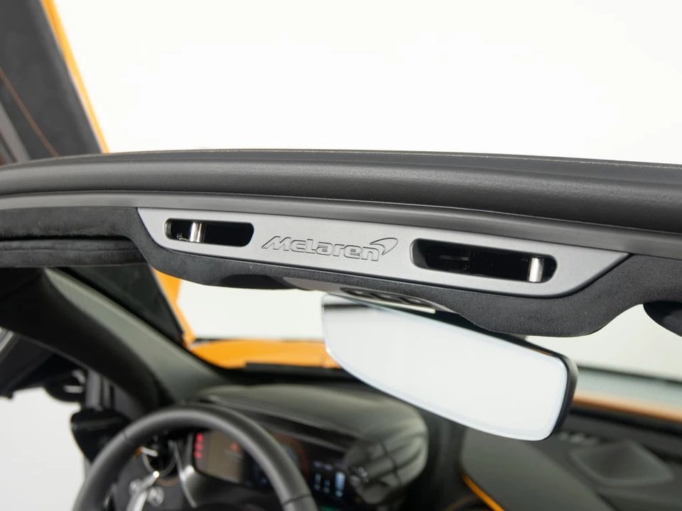 2027 McLaren 750S - Image 31 of 31